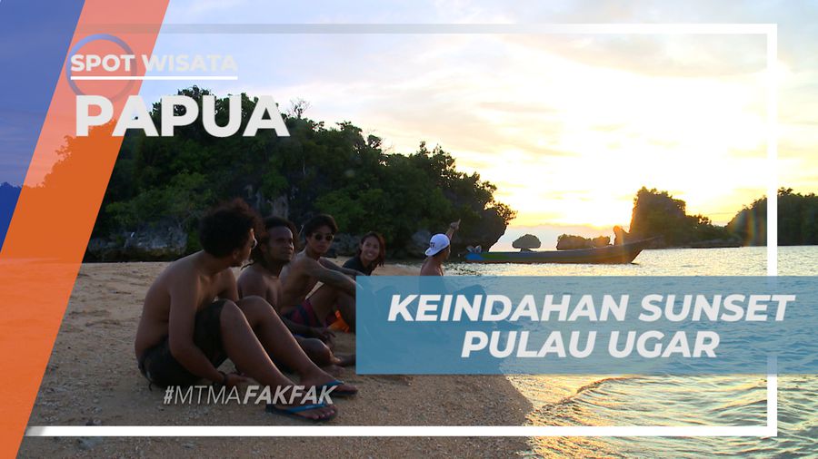 Bersantai di Tepi Pantai Sambil Menikmati Sunset Pulau Ugar, Papua Barat