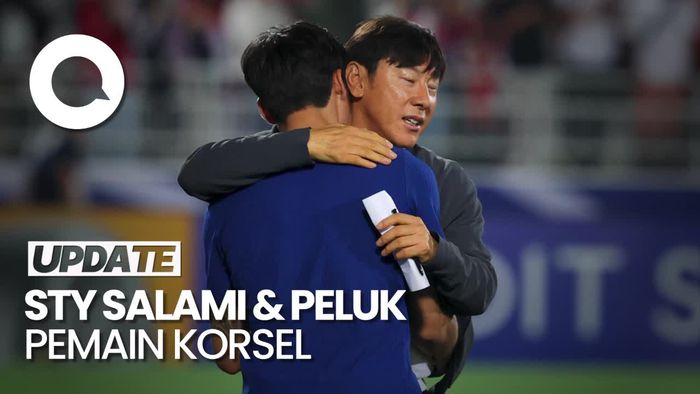 Momen Menyentuh Shin Tae-yong Salami & Peluk Pemain Korsel