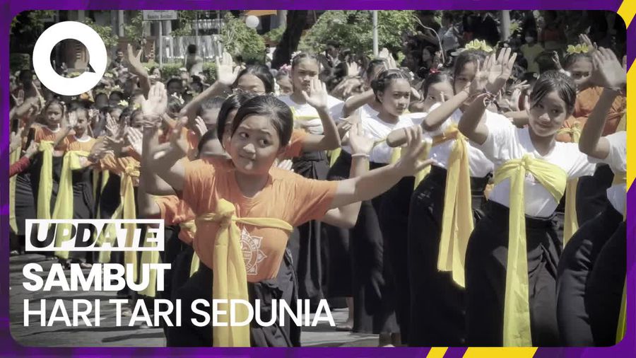Ribuan Anak Muda Bali Menari di Jalan Sambut Hari Tari Sedunia