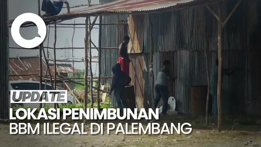 Gudang Tempat Penimbunan BBM Ilegal di Palembang Dibongkar Polisi