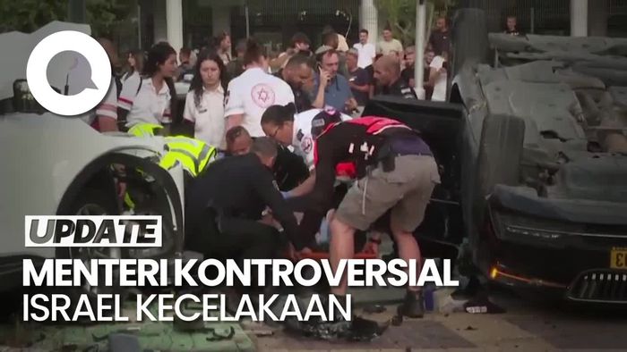  Penampakan Mobil Menteri Garis Keras Israel Terbalik Usai Terobos Lampu Merah