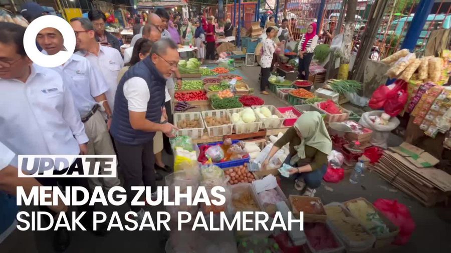Mendag Zulhas Sidak Pasar Palmerah: Ayam Murah-Gula Masih Mahal