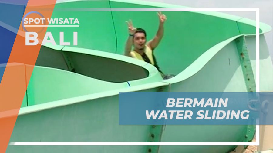 Meluncur Seru, Bermain Water Sliding Terjun Langsung ke Laut, Bali
