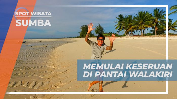 Serunya Berlari-lari Kecil Menyusuri Tepian Pantai Walakiri, Sumba