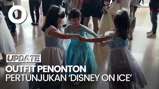 Outfit Lucu Penonton Disney On Ice: Pakai Kostum Frozen-Princess