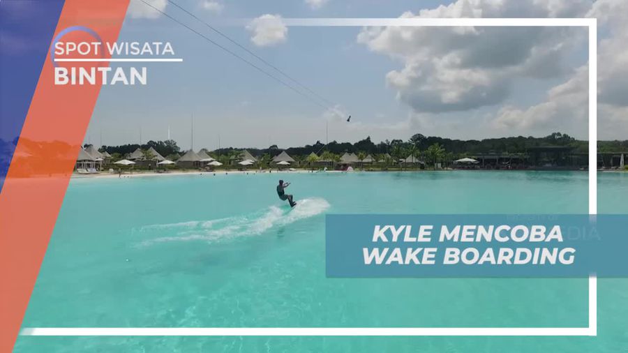 Sensasi Menegangkan Bermain Wake Boarding di Bintan