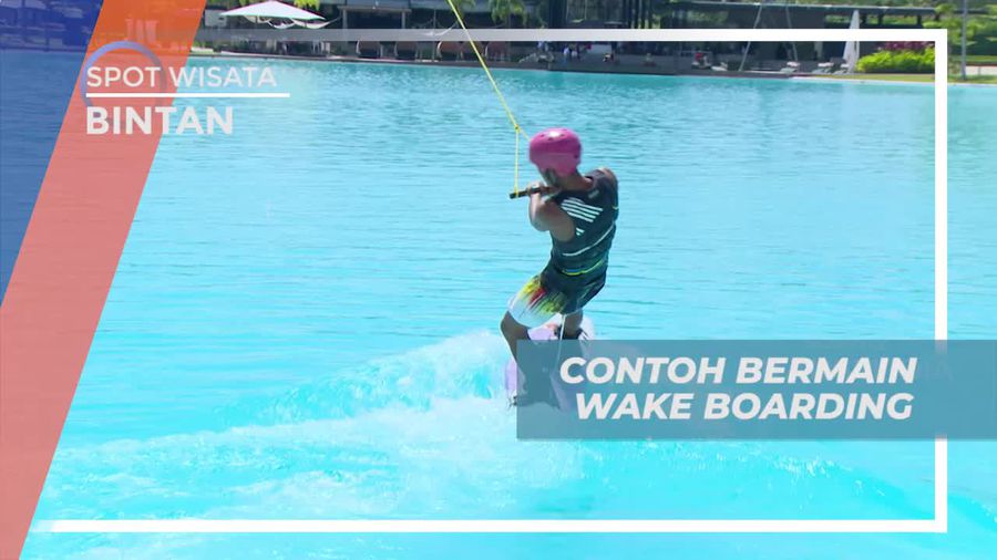Melihat Permainan Seru Wake Boarding di Bintan