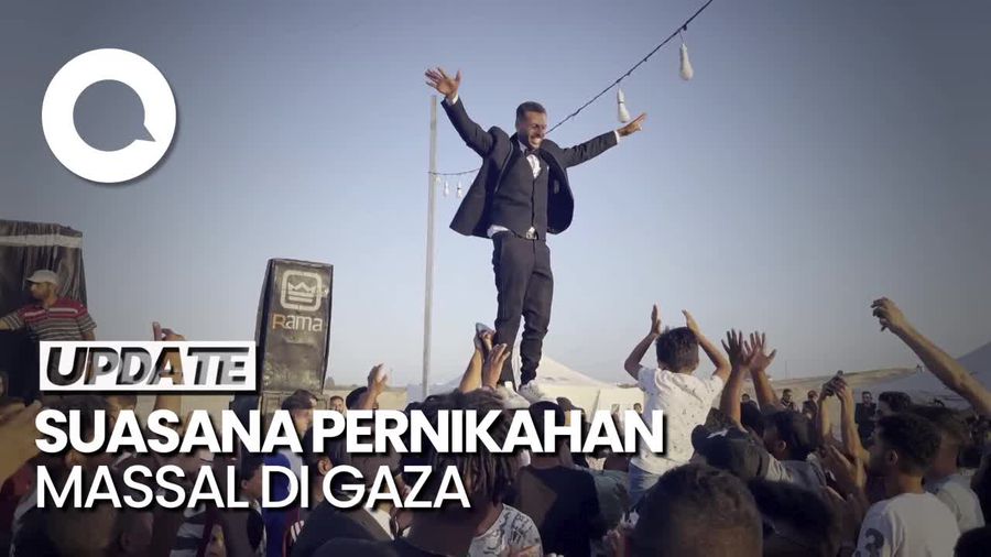 Warga Gaza Gelar Pernikahan Massal di Tengah Kamp Pengungsian