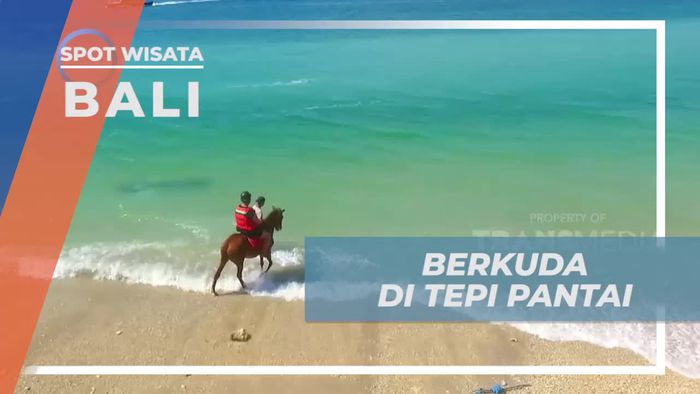 Berkuda di Tepi Pantai Menikmati Keindahan Alam Bali