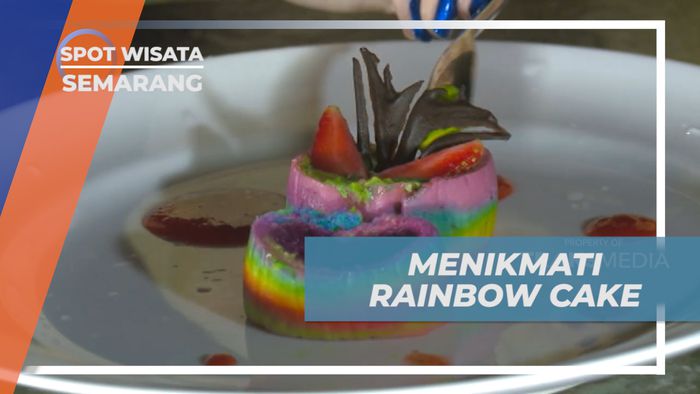 Menikmati Kelezatan Rainbow Cake di Sky Pool Semarang