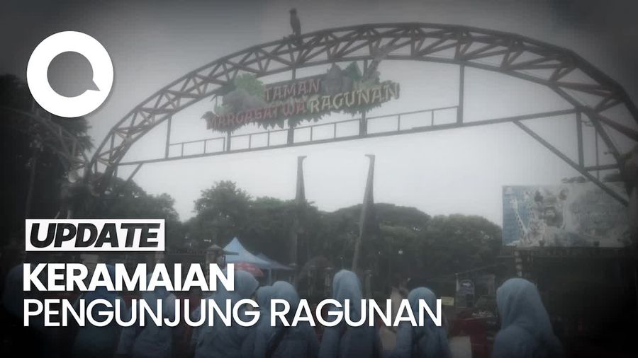 Suasana Taman Margasatwa Ragunan di Libur Panjang 