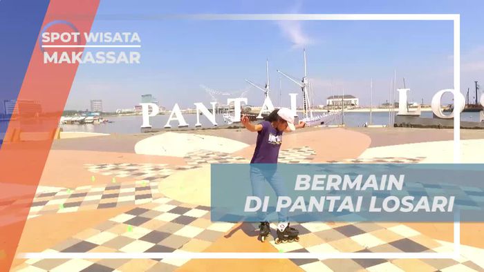 Seru-seruan Bermain Sepatu Roda di Pantai Losari Makassar