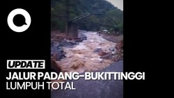 Penampakan Jalur Padang-Bukittinggi Lumpuh Total Imbas Banjir Bandang