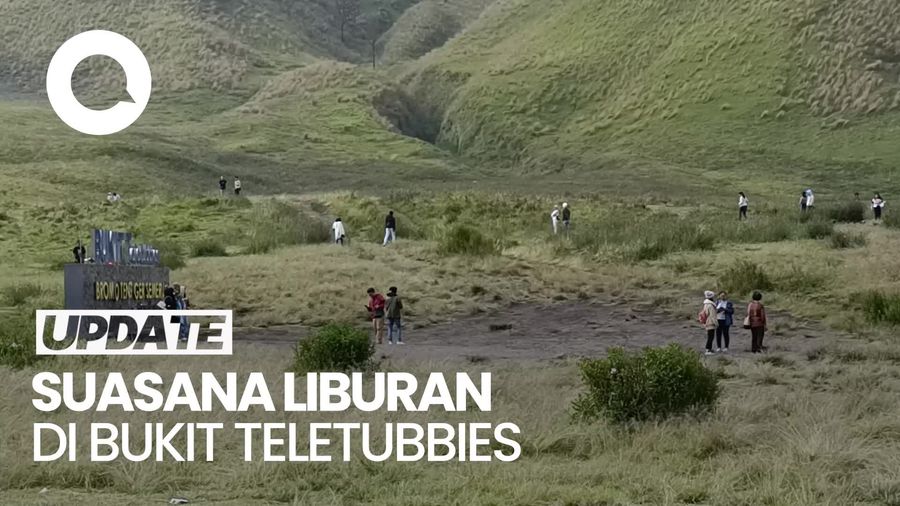 Libur Panjang, Bukit Teletubbies di Gunung Bromo Ramai Pengunjung