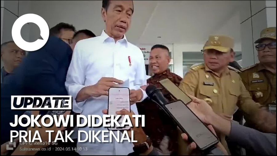 Detik-detik Paspampres Cegat Pria yang Dekati Jokowi dari Belakang