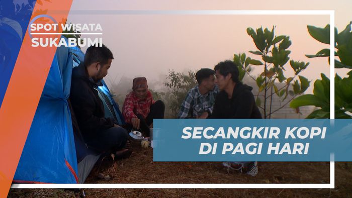 Menikmati Pagi Dengan Secangkir Kopi Sambil Menanti Matahari Terbit Sempurna, Sukabumi