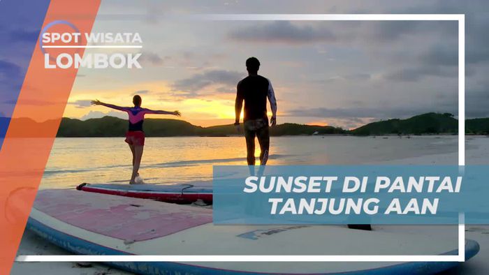 Menikmati Keindahan Panorama Sunset di Pantai Tanjung Aan Lombok