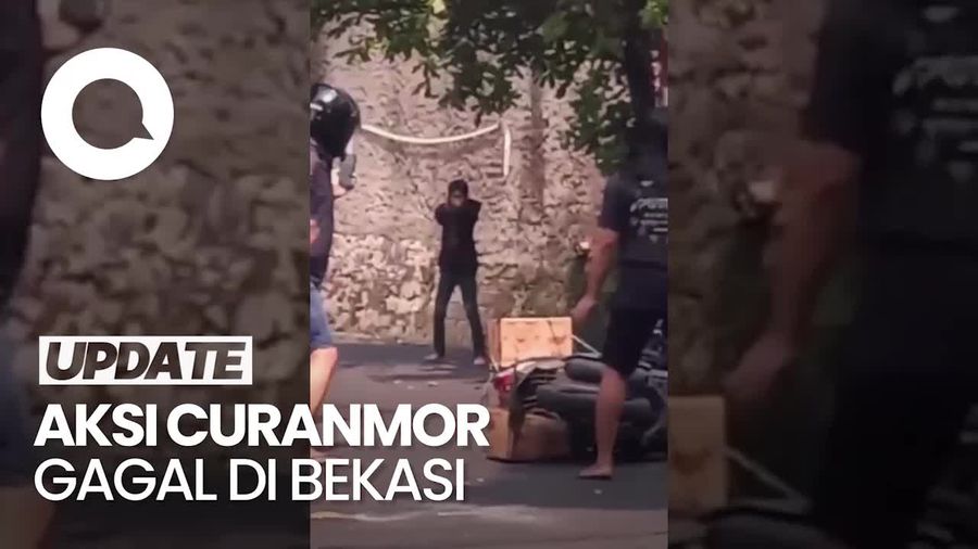 Detik-detik Maling Motor di Bekasi Acungkan Pistol saat Dikepung Warga