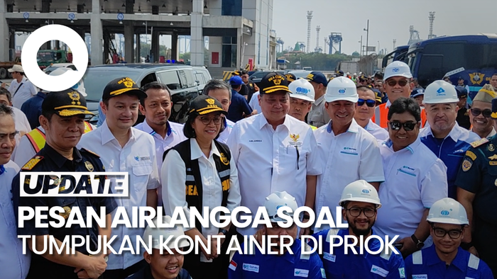 Airlangga Minta Bea Cukai-JICT Kerja 24 Jam Keluarkan Kontainer Menumpuk