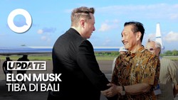 Momen Luhut Jemput Elon Musk di Bandara Bali