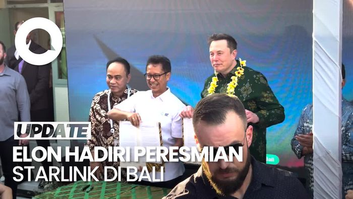 Gaya Elon Musk Pakai Batik Bomba Khas Sulteng di Peresmian Starlink