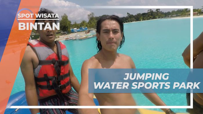 Sensasi Menikmati Keseruan Terpental ke Udara dan Terjun ke Kolam Renang, Bintan