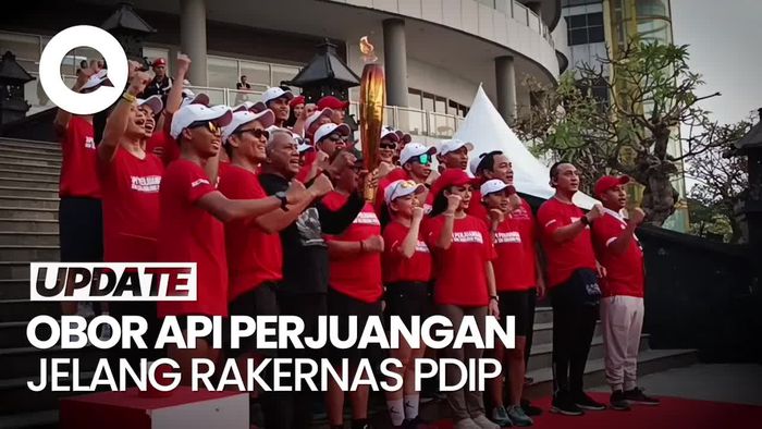 Jelang Rakernas, Hasto Lari Bawa Obor Api Perjuangan PDIP ke Ancol