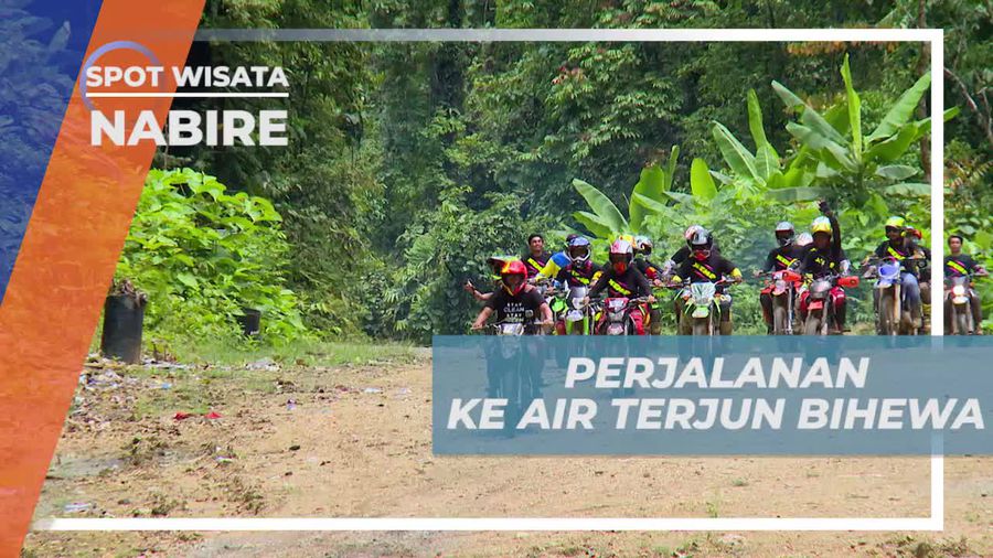 Naik Motor Trail Menuju Air Terjun Bihewa Nabire
