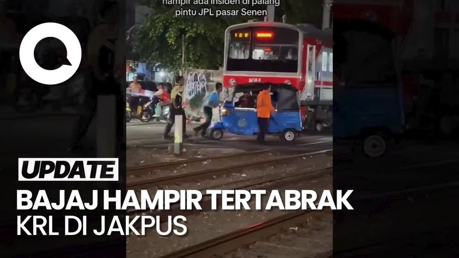 Viral Bajaj Hampir Tertabrak KRL gegara Terobos Perlintasan di Jakpus