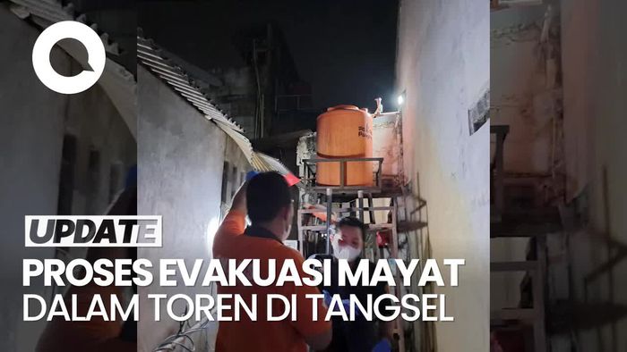 Polisi Evakuasi Mayat Pria dalam Toren Air di Tangsel