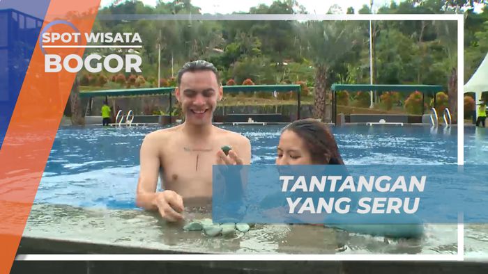Menikmati Keseruan, Adu Cepat Mengumpulkan Batu di Dasar Kolam Renang, Bogor