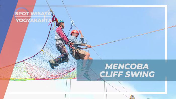 Unjuk Keberanian Bermain Cliff Swing di Gunung Api Purba Yogyakarta