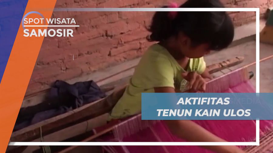Melihat dari Dekat, Aktivitas Penenun Kain Ulos Asli Tanah Batak, Samosir
