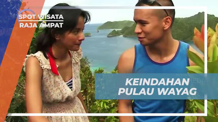 Melewati Medan Terjal Menuju Puncak Pulau Wayag Raja Ampat