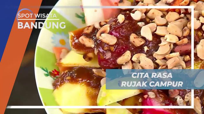Sensasi Segar Santap Rujak Campur Karangtingal Bandung