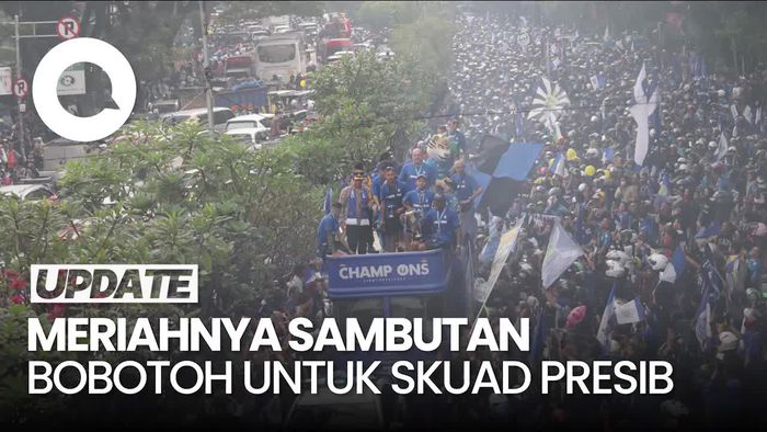 Jutaan Bobotoh Sambut Skuad Persib di Kawasan Pasteur
