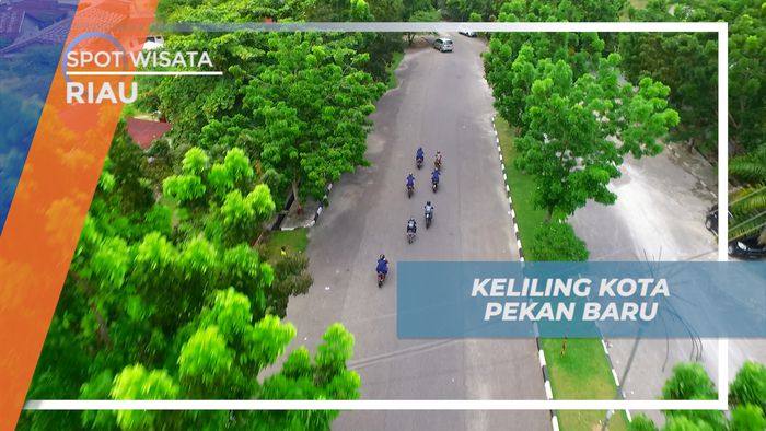 Berpetualang Keliling Kota Pekan Baru Bereng Komunitas Motor Cafe Racer, Riau