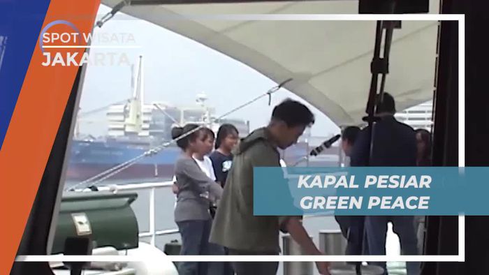 Menjelajahi Tiap Sudut Kapal Pesiar Greenpeace yang Bersandar di Jakarta