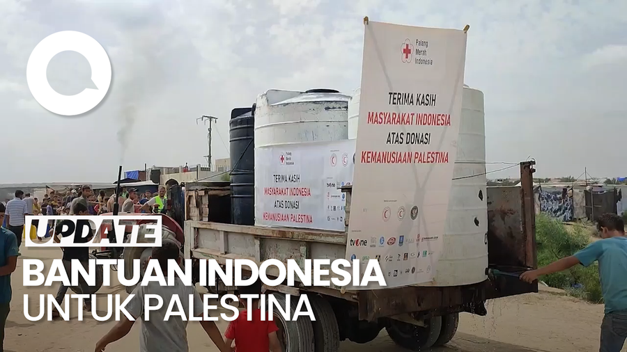  Momen Relawan PMI Distribusikan Air Bersih untuk Warga Palestina