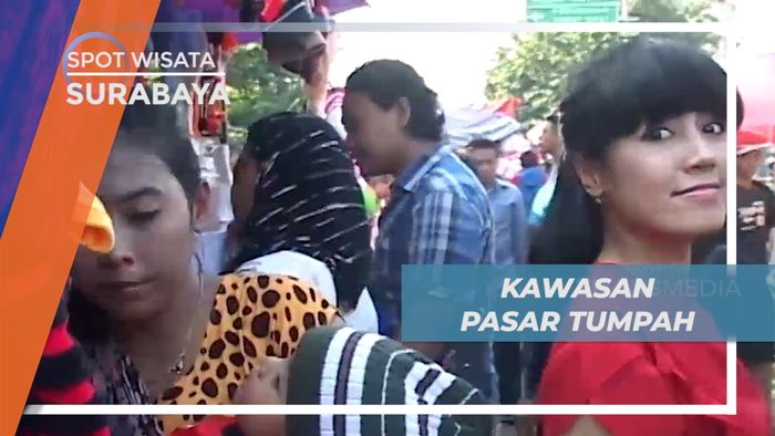 Berburu Barang Murah di Pasar Tumpah Kawasan Tugu Pahlawan, Surabaya