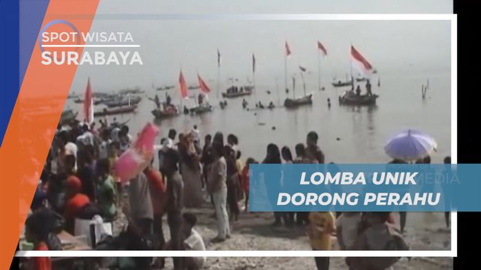 Keseruan Adu Cepat Lomba Unik Dorong Perahu di Pantai Kenjeran, Surabaya