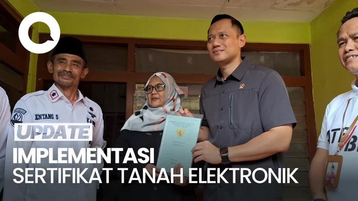 Momen AHY Serahkan Sertifikat Tanah Elektronik ke 11 Daerah di Jabar
