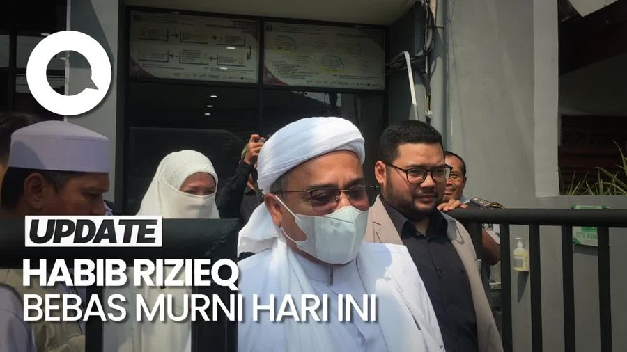 Momen Habib Rizieq Tiba di Bapas Jakpus Ambil Surat Bebas Murni