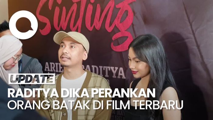 Cerita Raditya Dika Disuruh Pakai Dialek Batak di Film Terbaru