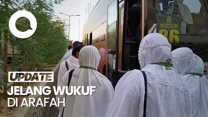 Jemaah Maktour Berangkat Menuju Arafah