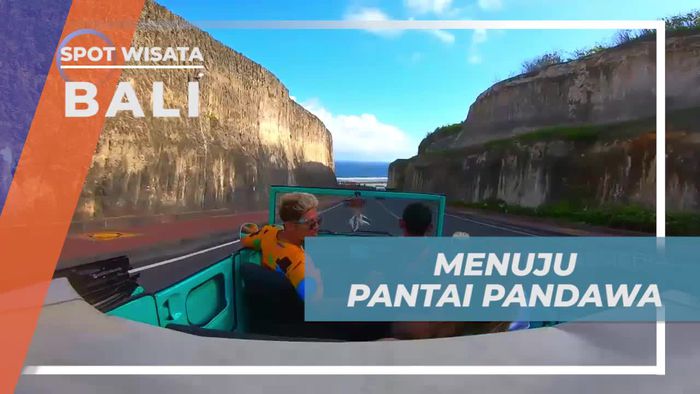 Naik Mobil Tanpa Atap Menuju Pantai Pandawa Bali