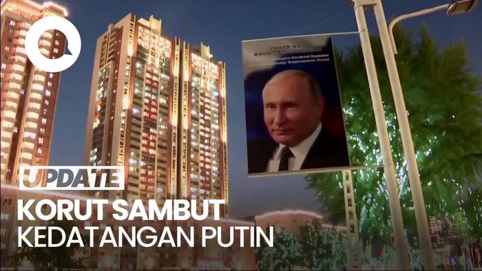 Foto Putin-Bendera Rusia di Pyongyang Menyambut Kunjungan Langka