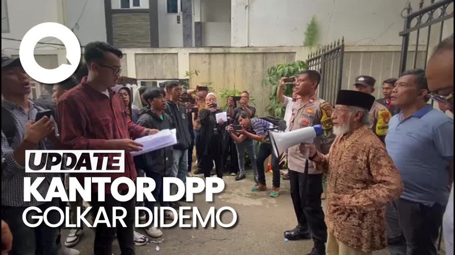 Kantor Golkar Didemo Buntut Kasus Dugaan Gratifikasi-Asusila