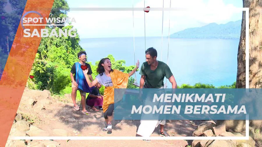 Bersenang-senang Menikmati Momen Kebersamaan Menuju Goa Sarang Sabang