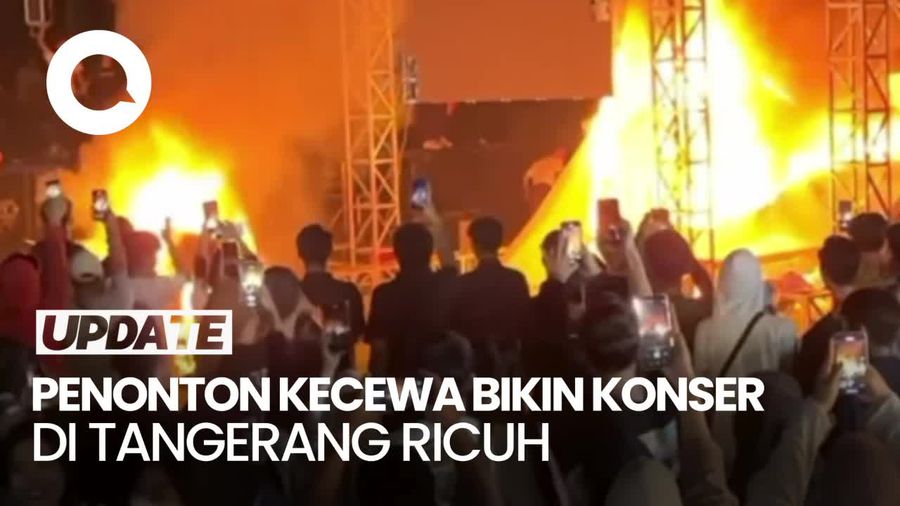 Konser Musik Berujung Ricuh hingga Penonton Bakar Panggung di Tangerang